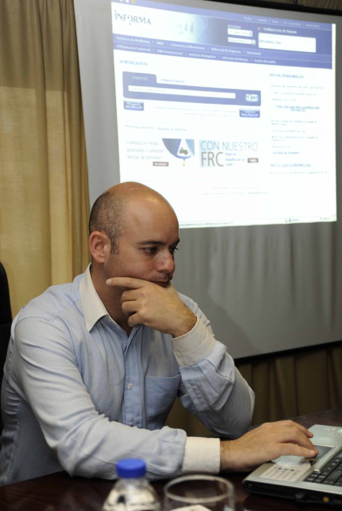 El Colegio recuerda el acuerdo con INFORMA | Gestores Málaga