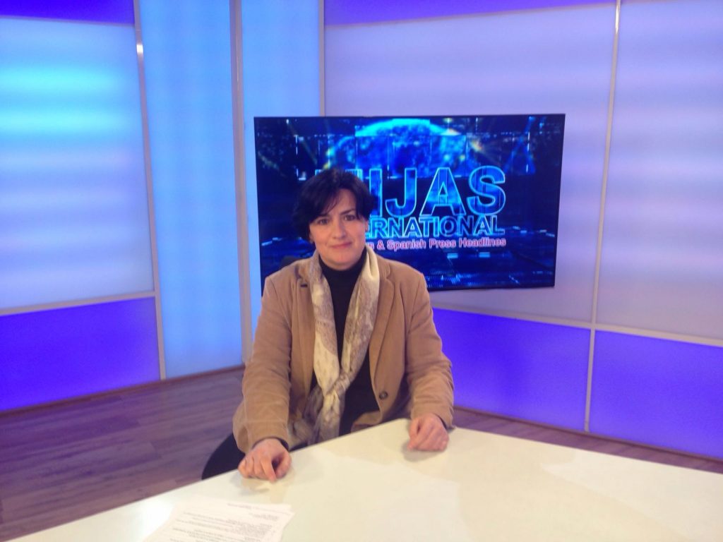 El Colegio explica el papel del gestor para resolver trámites de extranjería